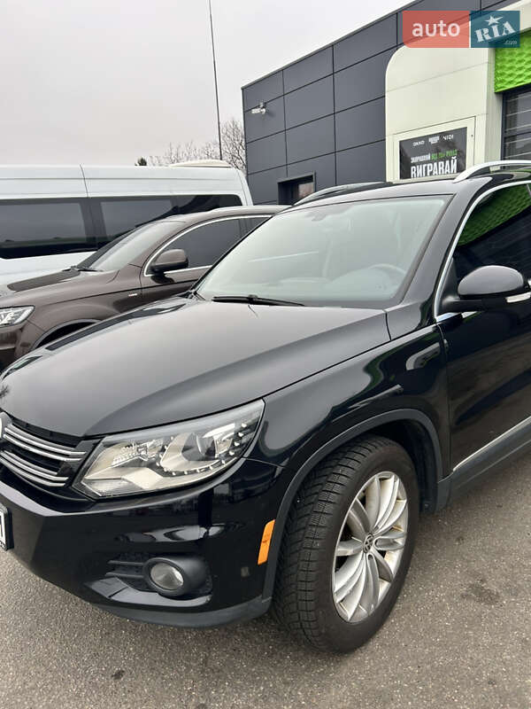 Внедорожник / Кроссовер Volkswagen Tiguan 2016 в Киеве