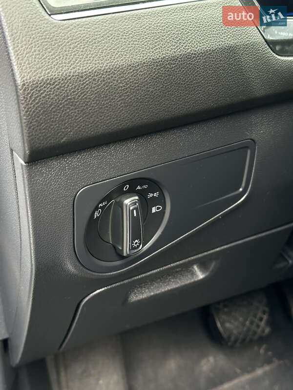 Внедорожник / Кроссовер Volkswagen Tiguan 2018 в Львове