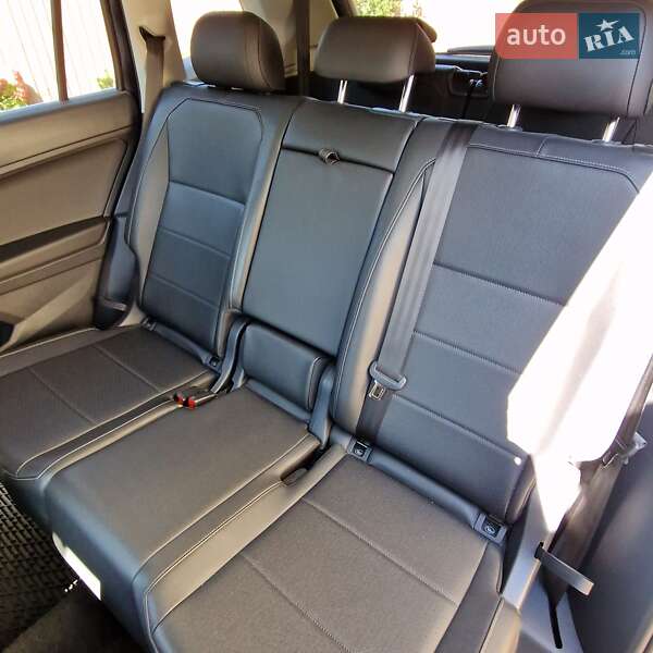 Позашляховик / Кросовер Volkswagen Tiguan 2020 в Києві фото 13 Позашляховик / Кросовер Volkswagen Tiguan 2020 в Києві