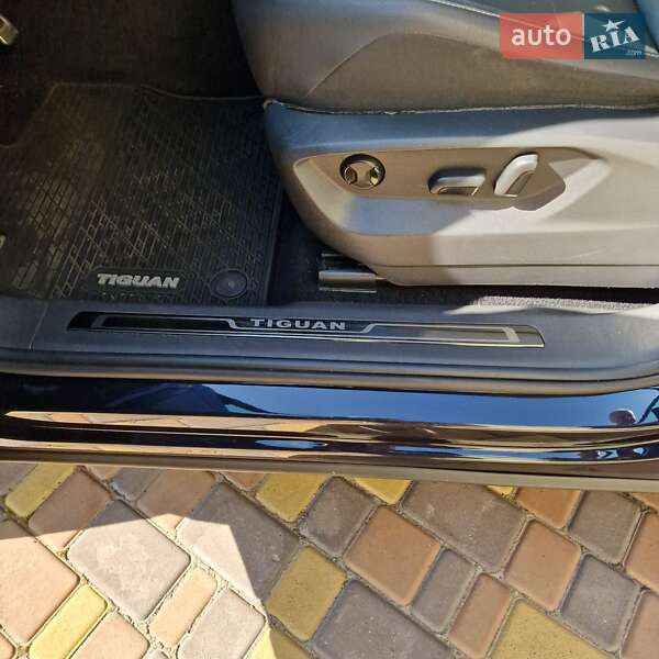 Позашляховик / Кросовер Volkswagen Tiguan 2020 в Києві фото 22 Позашляховик / Кросовер Volkswagen Tiguan 2020 в Києві