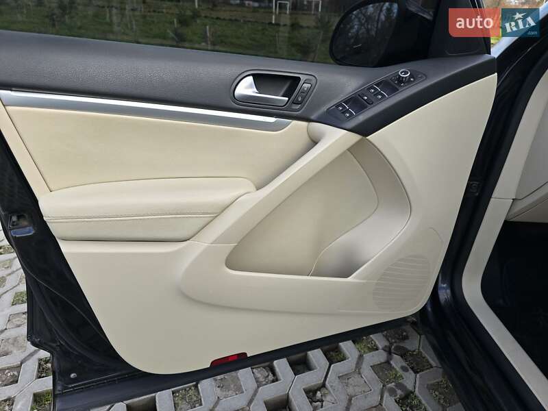 Внедорожник / Кроссовер Volkswagen Tiguan 2013 в Коломые