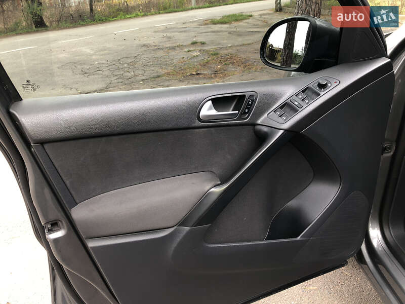 Внедорожник / Кроссовер Volkswagen Tiguan 2012 в Виннице