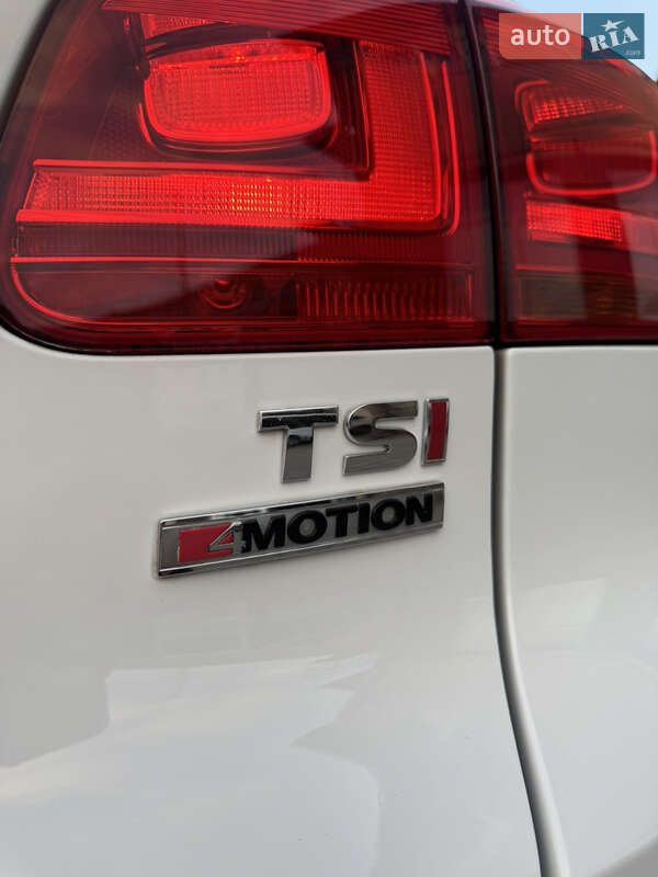 Позашляховик / Кросовер Volkswagen Tiguan 2017 в Володимирі