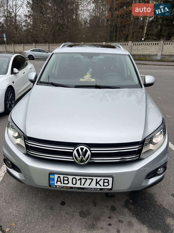 Внедорожник / Кроссовер Volkswagen Tiguan 2015 в Виннице