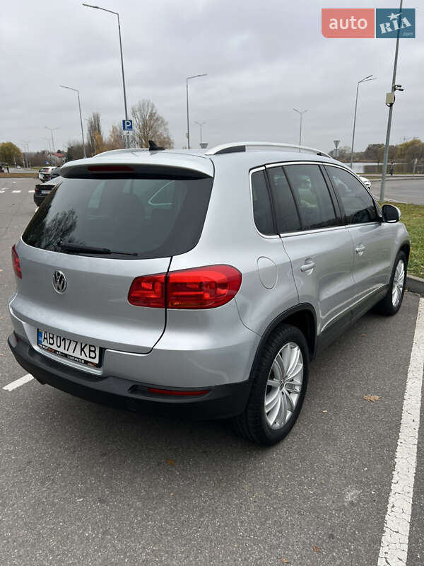 Внедорожник / Кроссовер Volkswagen Tiguan 2015 в Виннице