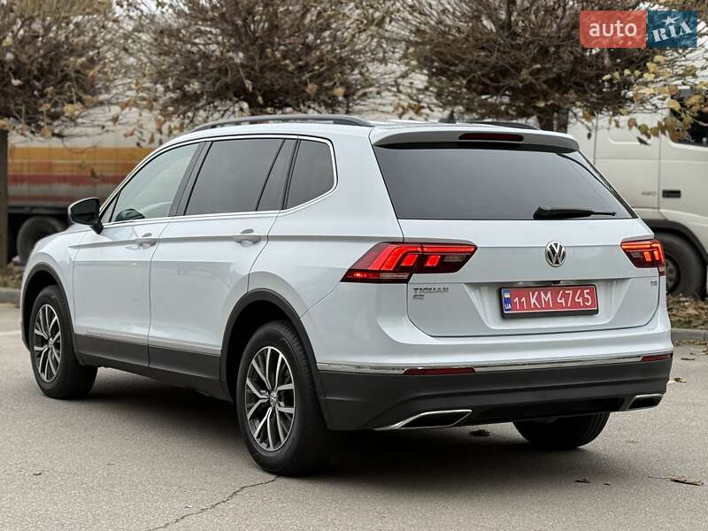Внедорожник / Кроссовер Volkswagen Tiguan 2018 в Днепре