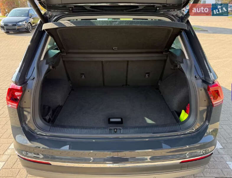 Позашляховик / Кросовер Volkswagen Tiguan 2019 в Києві