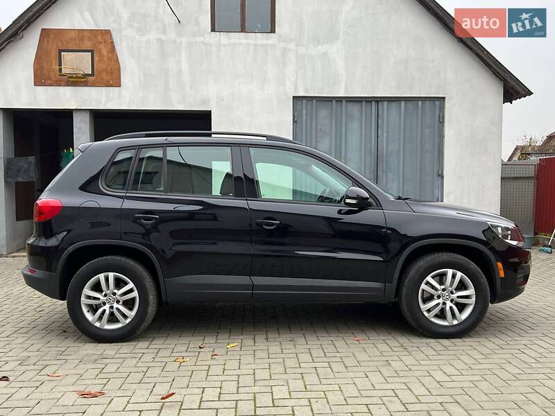 Внедорожник / Кроссовер Volkswagen Tiguan 2015 в Львове