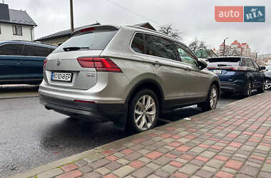 Внедорожник / Кроссовер Volkswagen Tiguan 2017 в Тернополе