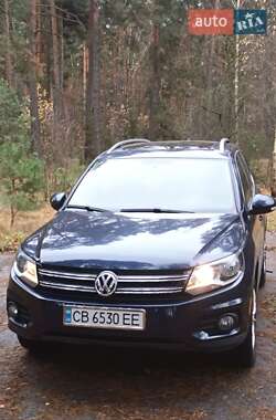 Внедорожник / Кроссовер Volkswagen Tiguan 2014 в Сновске