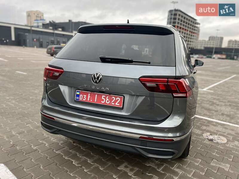Внедорожник / Кроссовер Volkswagen Tiguan 2024 в Киеве