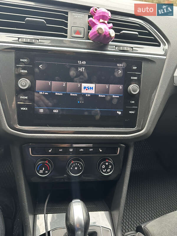 Внедорожник / Кроссовер Volkswagen Tiguan 2019 в Бердичеве