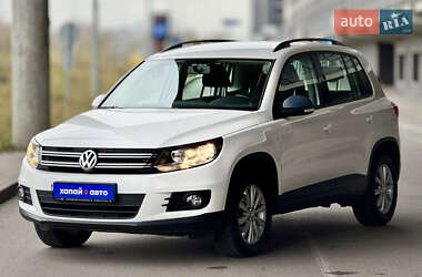 Позашляховик / Кросовер Volkswagen Tiguan 2013 в Києві