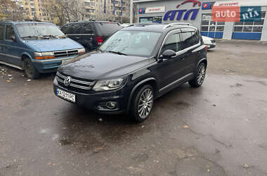 Внедорожник / Кроссовер Volkswagen Tiguan 2016 в Киеве