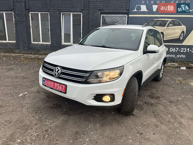 Внедорожник / Кроссовер Volkswagen Tiguan 2016 в Нежине