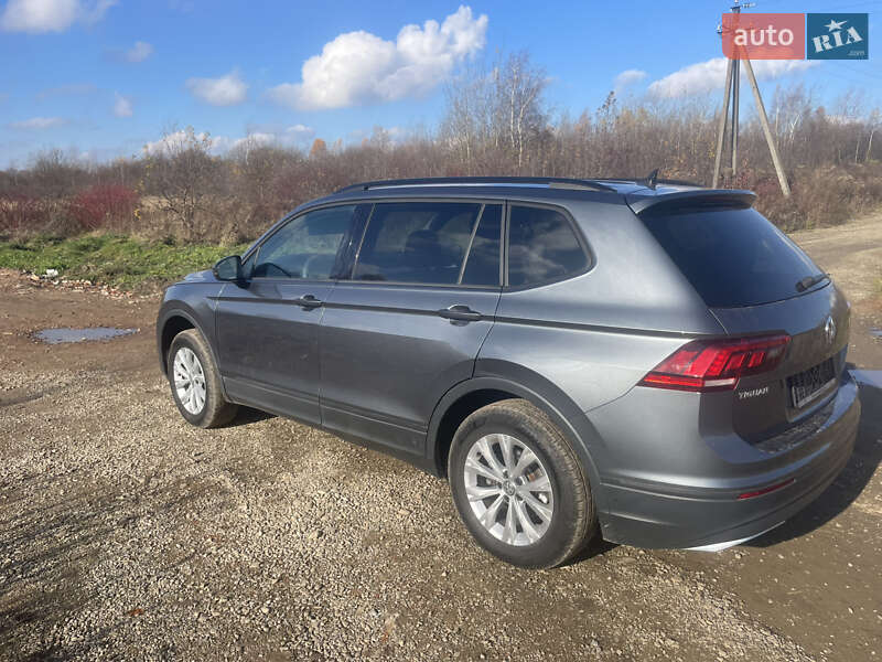 Внедорожник / Кроссовер Volkswagen Tiguan 2020 в Львове