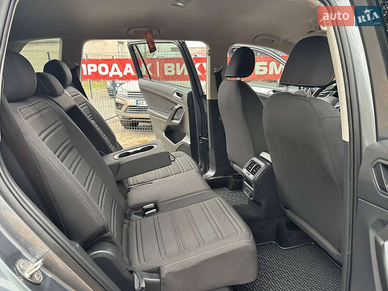 Внедорожник / Кроссовер Volkswagen Tiguan 2022 в Днепре