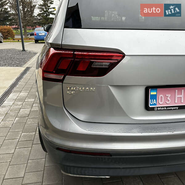 Внедорожник / Кроссовер Volkswagen Tiguan 2019 в Луцке