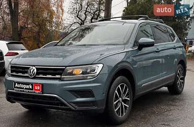 Позашляховик / Кросовер Volkswagen Tiguan 2021 в Києві