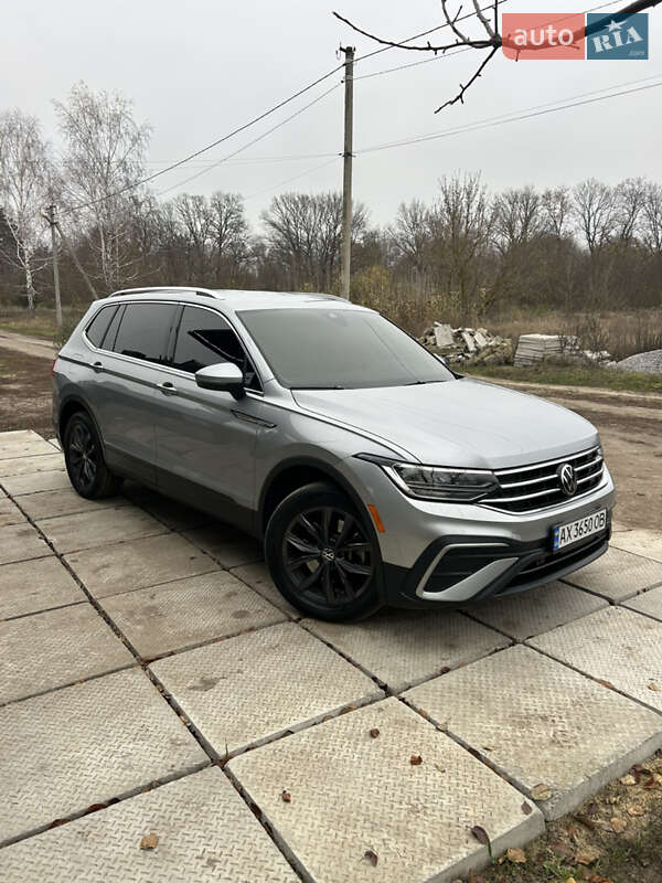 Позашляховик / Кросовер Volkswagen Tiguan 2021 в Полтаві