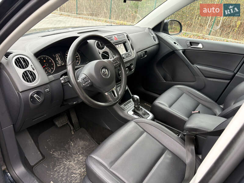 Внедорожник / Кроссовер Volkswagen Tiguan 2011 в Львове