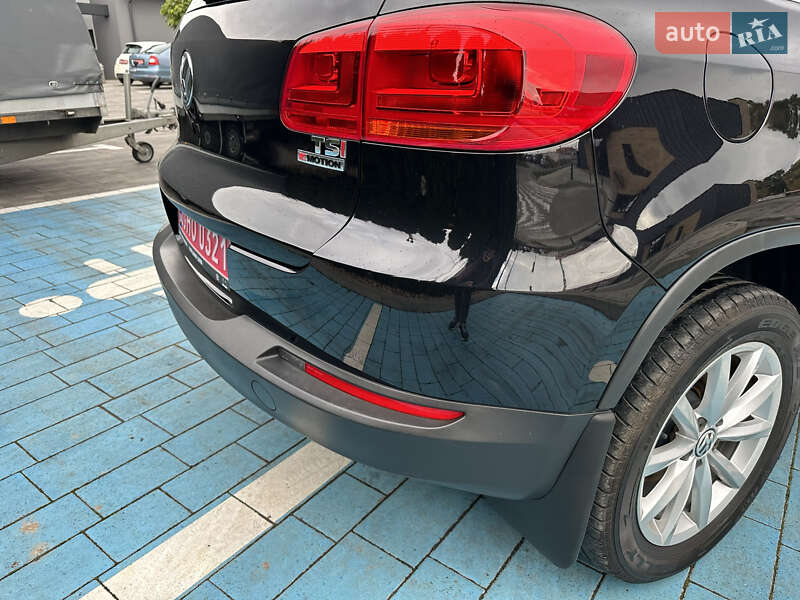 Внедорожник / Кроссовер Volkswagen Tiguan 2017 в Луцке