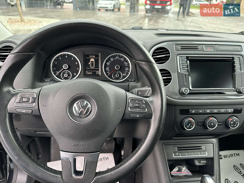 Внедорожник / Кроссовер Volkswagen Tiguan 2017 в Луцке