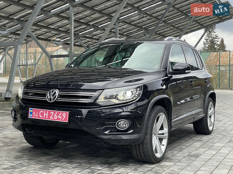 Внедорожник / Кроссовер Volkswagen Tiguan 2015 в Львове