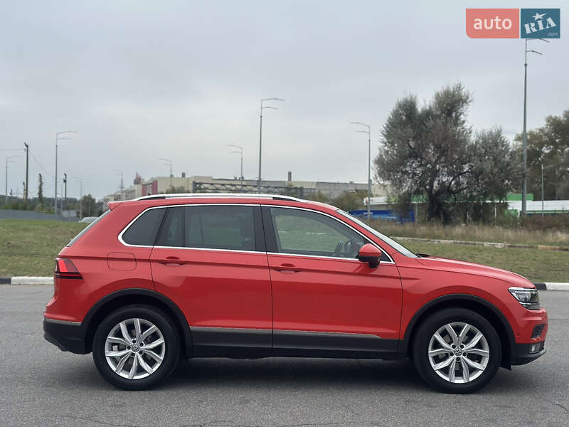 Внедорожник / Кроссовер Volkswagen Tiguan 2018 в Киеве
