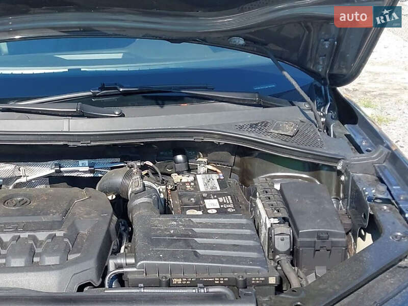 Внедорожник / Кроссовер Volkswagen Tiguan 2020 в Львове