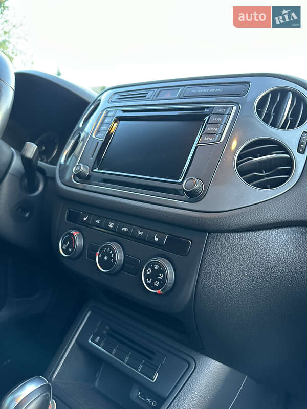 Внедорожник / Кроссовер Volkswagen Tiguan 2017 в Коломые