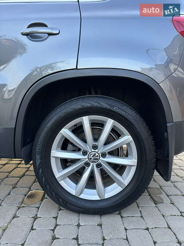 Внедорожник / Кроссовер Volkswagen Tiguan 2017 в Коломые