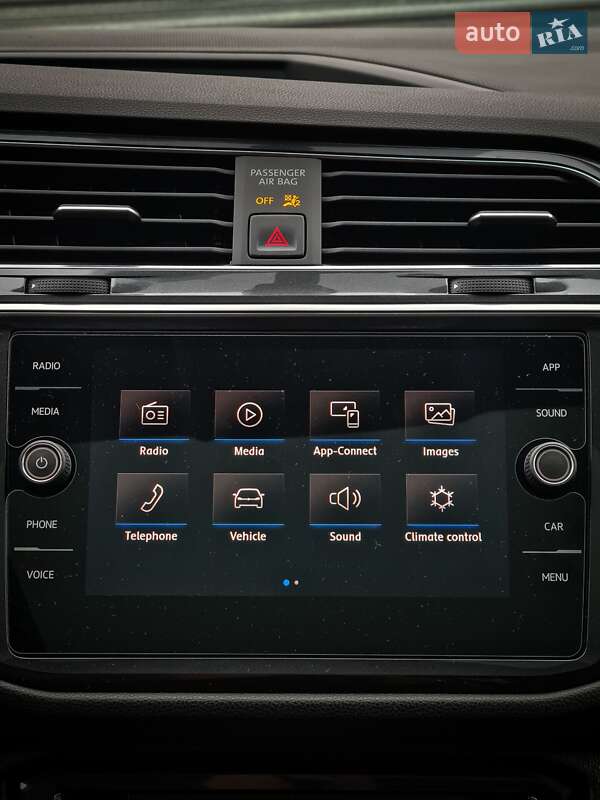 Внедорожник / Кроссовер Volkswagen Tiguan 2020 в Кременчуге фото 20 Внедорожник / Кроссовер Volkswagen Tiguan 2020 в Кременчуге