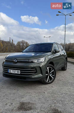 Внедорожник / Кроссовер Volkswagen Tiguan 2025 в Днепре
