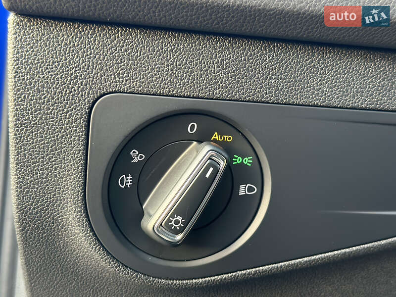 Внедорожник / Кроссовер Volkswagen Tiguan 2021 в Киеве фото 34 Внедорожник / Кроссовер Volkswagen Tiguan 2021 в Киеве