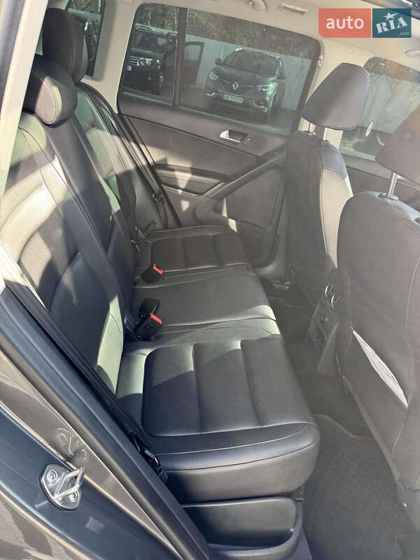 Внедорожник / Кроссовер Volkswagen Tiguan 2014 в Виннице