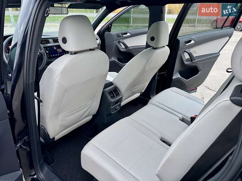 Позашляховик / Кросовер Volkswagen Tiguan 2019 в Дніпрі