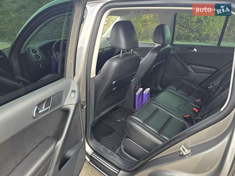 Позашляховик / Кросовер Volkswagen Tiguan 2010 в Благовіщенську фото 11 Позашляховик / Кросовер Volkswagen Tiguan 2010 в Благовіщенську