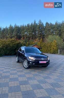 Внедорожник / Кроссовер Volkswagen Tiguan 2013 в Львове
