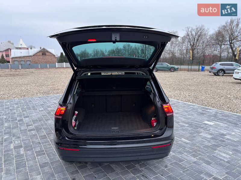 Внедорожник / Кроссовер Volkswagen Tiguan 2018 в Коломые фото 25 Внедорожник / Кроссовер Volkswagen Tiguan 2018 в Коломые