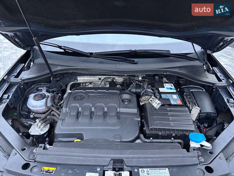 Внедорожник / Кроссовер Volkswagen Tiguan 2018 в Коломые фото 43 Внедорожник / Кроссовер Volkswagen Tiguan 2018 в Коломые
