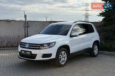 Позашляховик / Кросовер Volkswagen Tiguan 2017 в Дніпрі