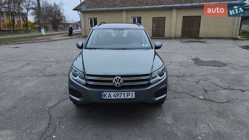Внедорожник / Кроссовер Volkswagen Tiguan 2018 в Ахтырке