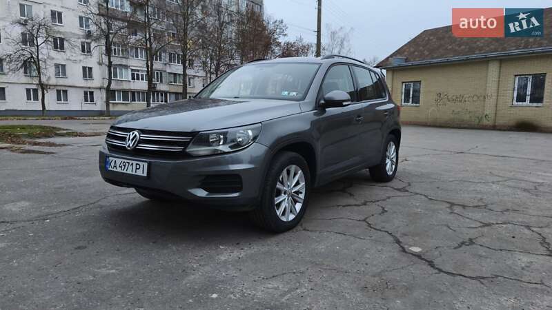 Внедорожник / Кроссовер Volkswagen Tiguan 2018 в Ахтырке