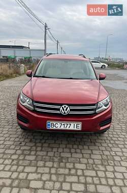 Внедорожник / Кроссовер Volkswagen Tiguan 2016 в Львове