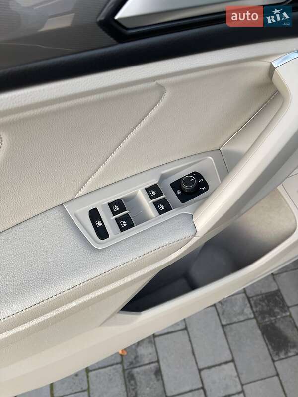 Внедорожник / Кроссовер Volkswagen Tiguan 2021 в Львове фото 12 Внедорожник / Кроссовер Volkswagen Tiguan 2021 в Львове