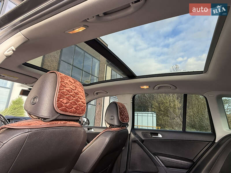 Внедорожник / Кроссовер Volkswagen Tiguan 2015 в Тернополе