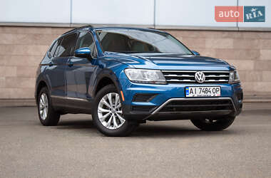 Внедорожник / Кроссовер Volkswagen Tiguan 2017 в Киеве