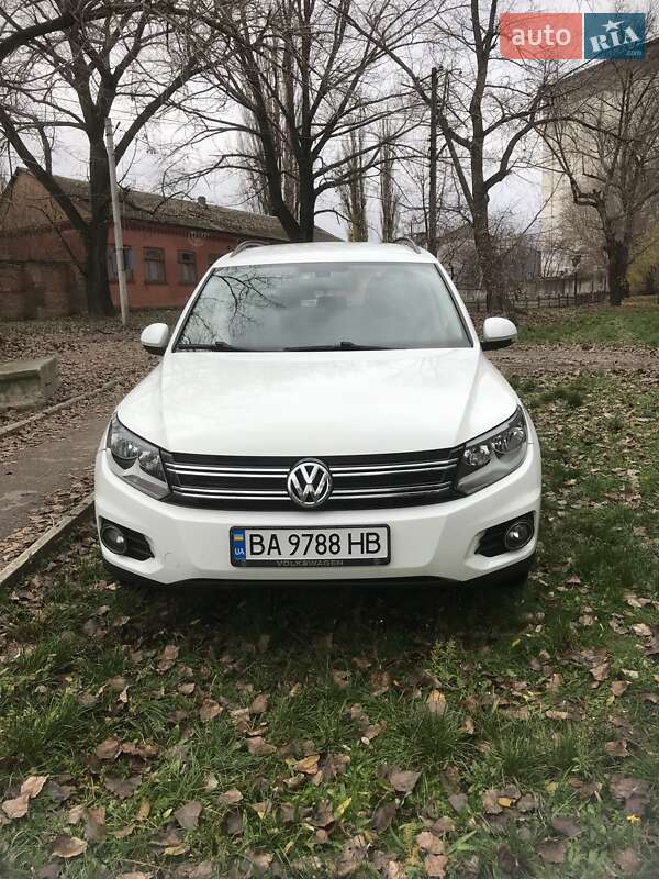 Позашляховик / Кросовер Volkswagen Tiguan 2016 в Кропивницькому фото Позашляховик / Кросовер Volkswagen Tiguan 2016 в Кропивницькому