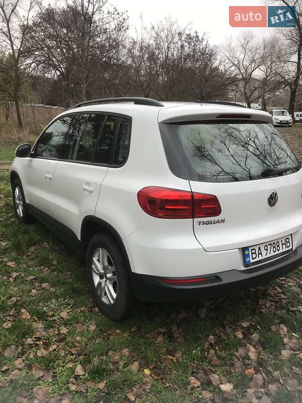 Позашляховик / Кросовер Volkswagen Tiguan 2016 в Кропивницькому фото 4 Позашляховик / Кросовер Volkswagen Tiguan 2016 в Кропивницькому